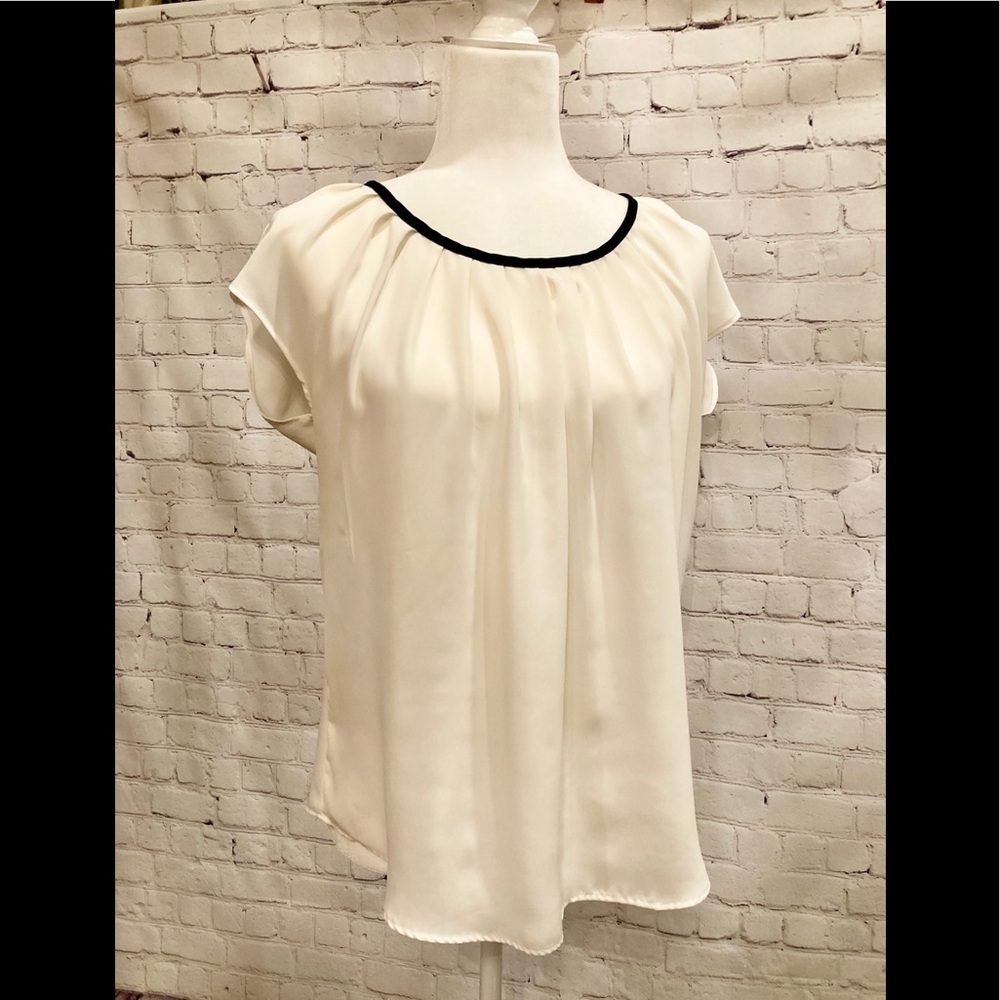 Lauren Conrad chiffon top Size Medium